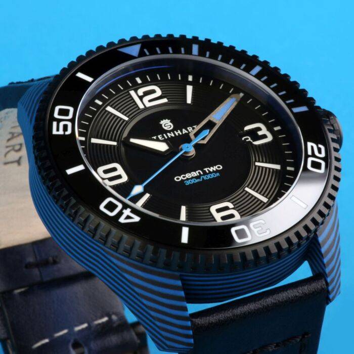 Steinhart Ocean 2 Premium Carbon Blue Taucheruhr