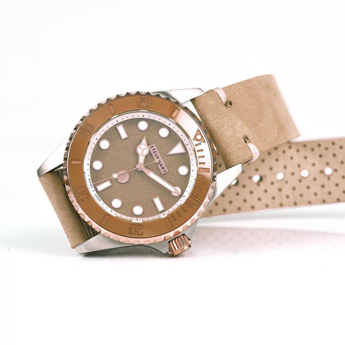 Steinhart Ocean 39 BEIGE Ceramic Taucheruhr