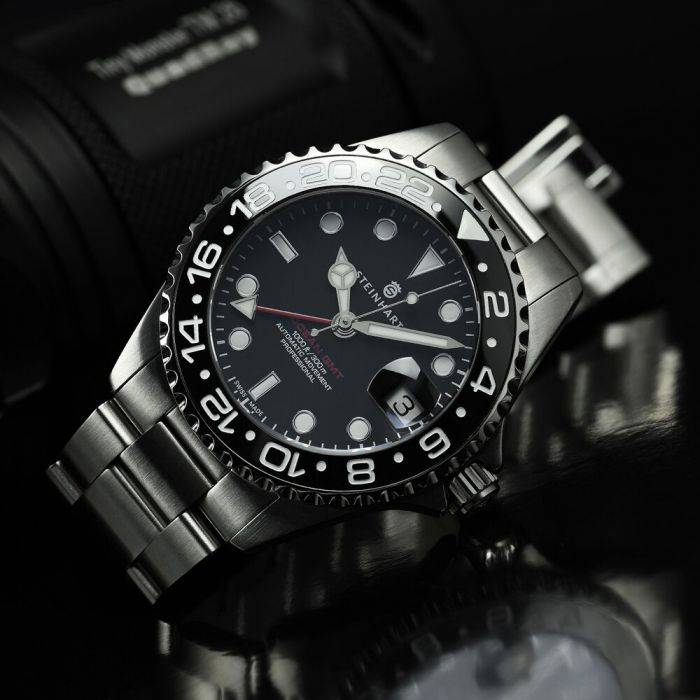 Steinhart Ocean 39 GMT BLACK Ceramic Taucheruhr