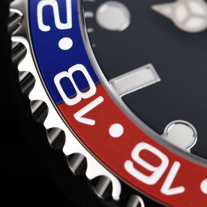 Steinhart Ocean 39 GMT BLUE-RED Ceramic Taucheruhr