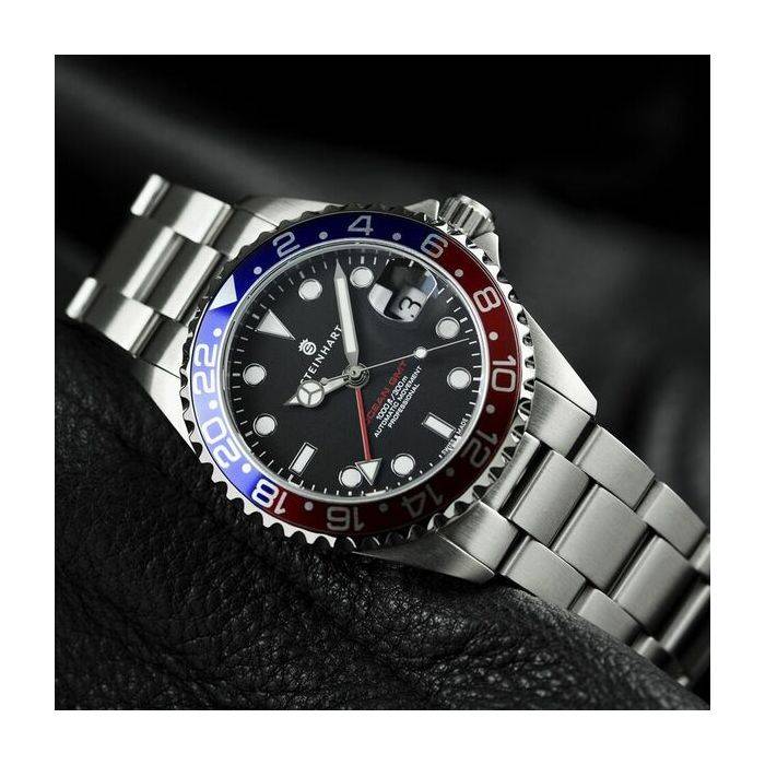 Steinhart Ocean 39 GMT BLUE-RED Taucheruhr