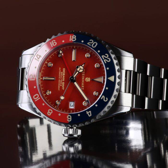 Steinhart Ocean 39 Vintage GMT Premium Red Ceramic