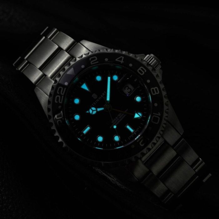 Steinhart Ocean One GMT BLACK Taucheruhr