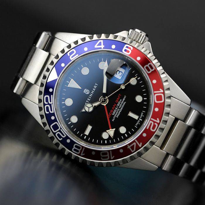 Steinhart Ocean One GMT BLUE-RED Taucheruhr