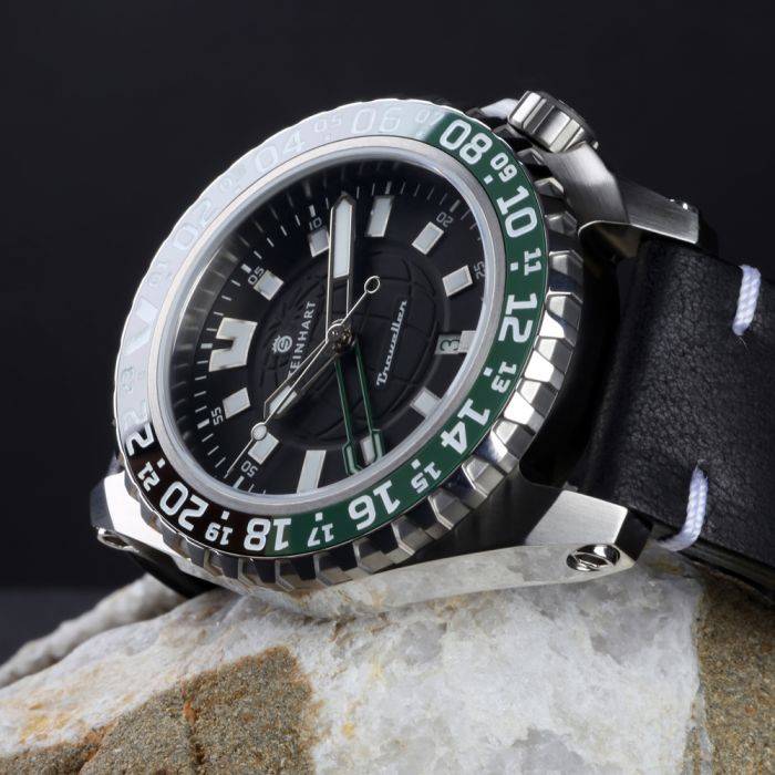 Steinhart TRAVELLER GMT Green Taucheruhr