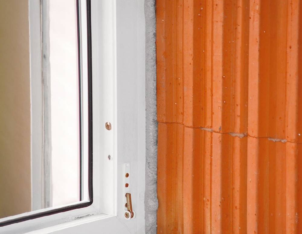 Strauss 1K-Montageschaum B2