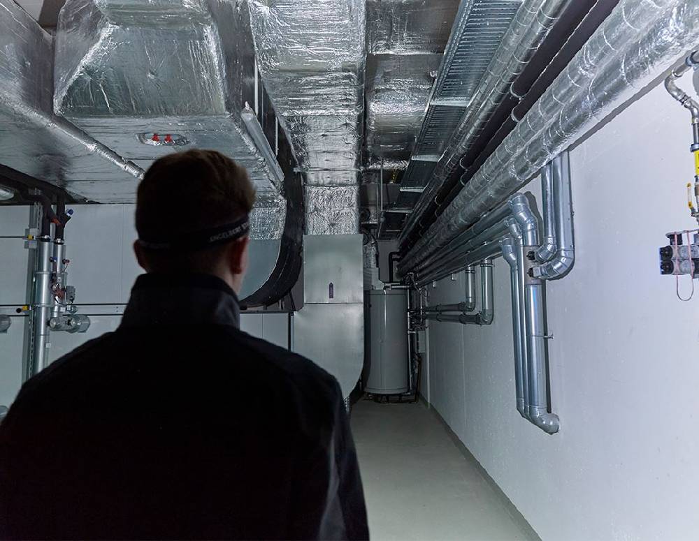 Strauss e.s. LED-Kopflampe HL 180