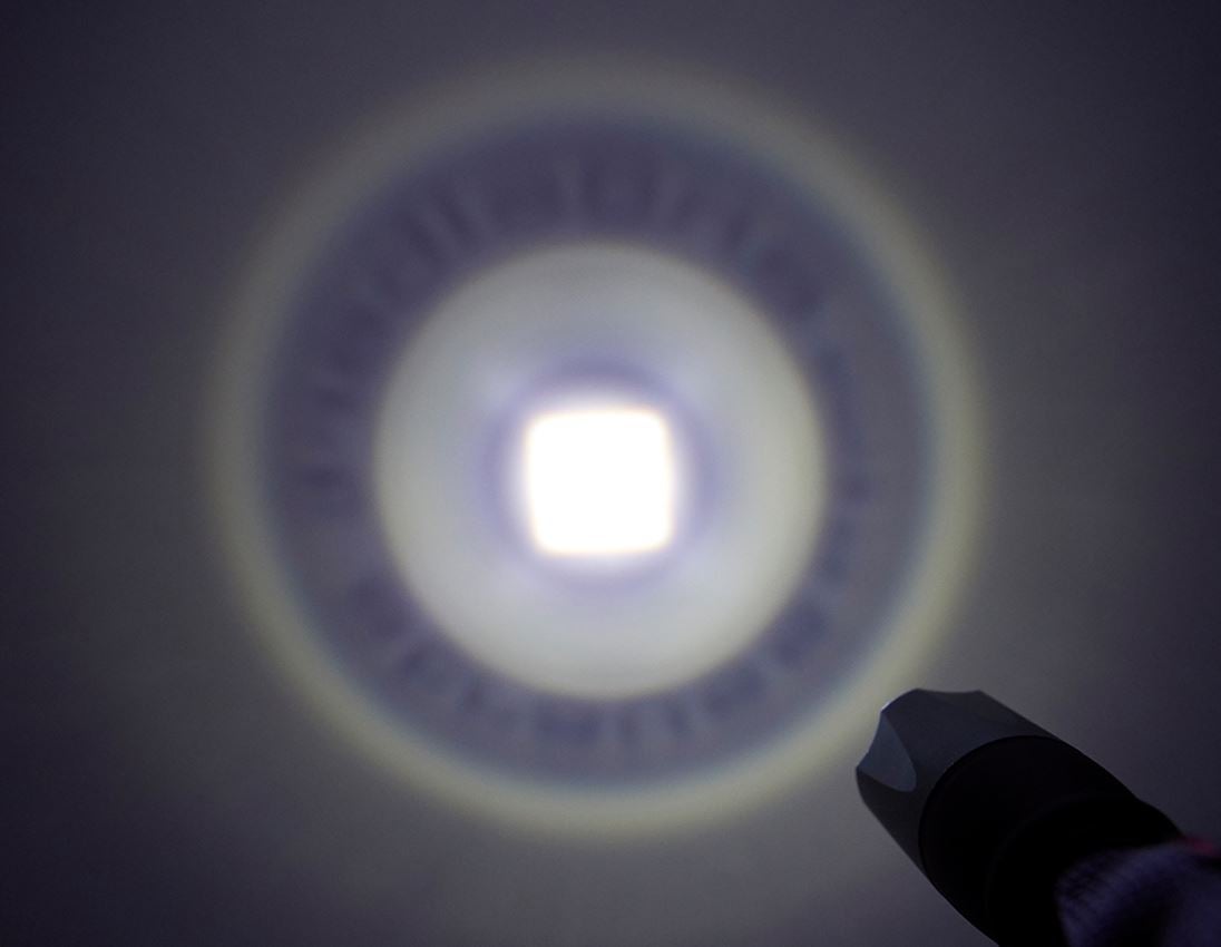 Strauss e.s. LED-Stabtaschenlampe FL5+