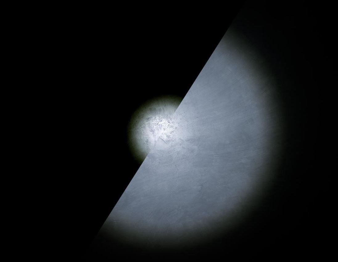 Strauss e.s. LED-Taschenlampe L70