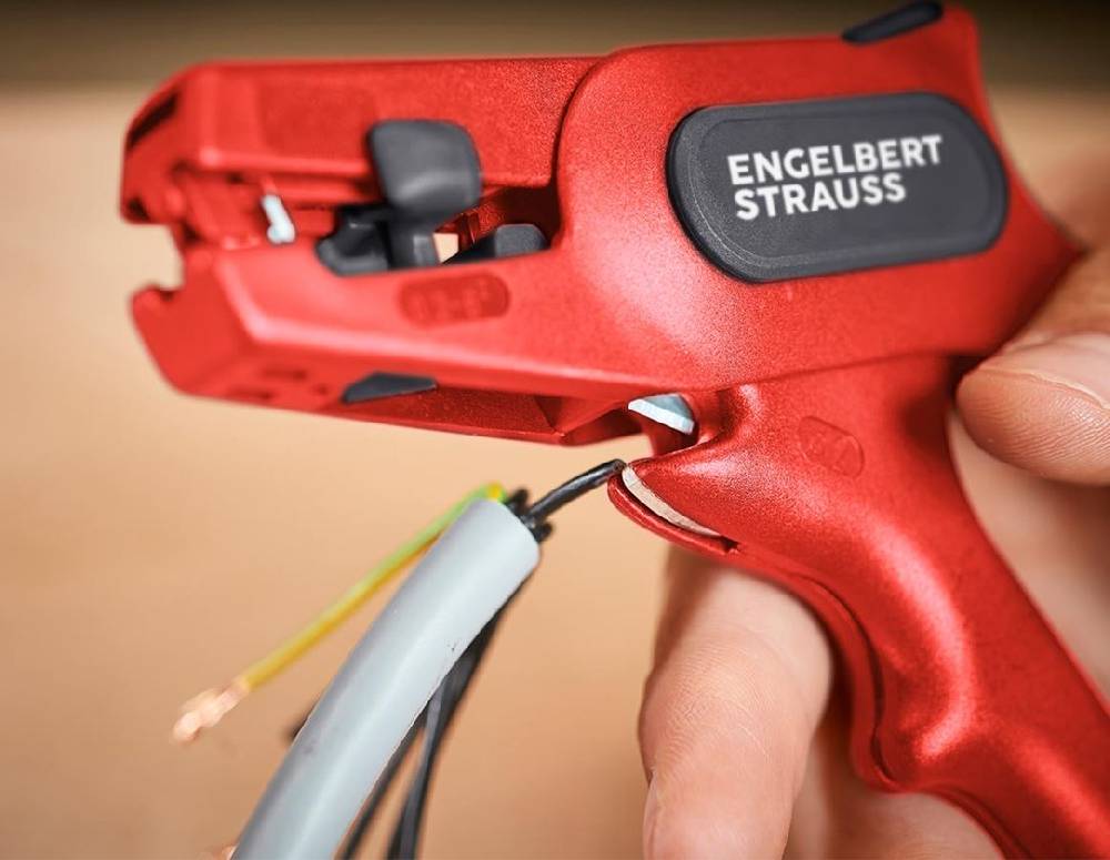 Strauss e.s. Selbsteinstellende Abisolierzange