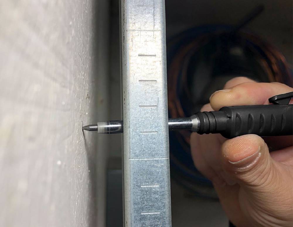 Strauss e.s. Tieflochmarker 2 in 1