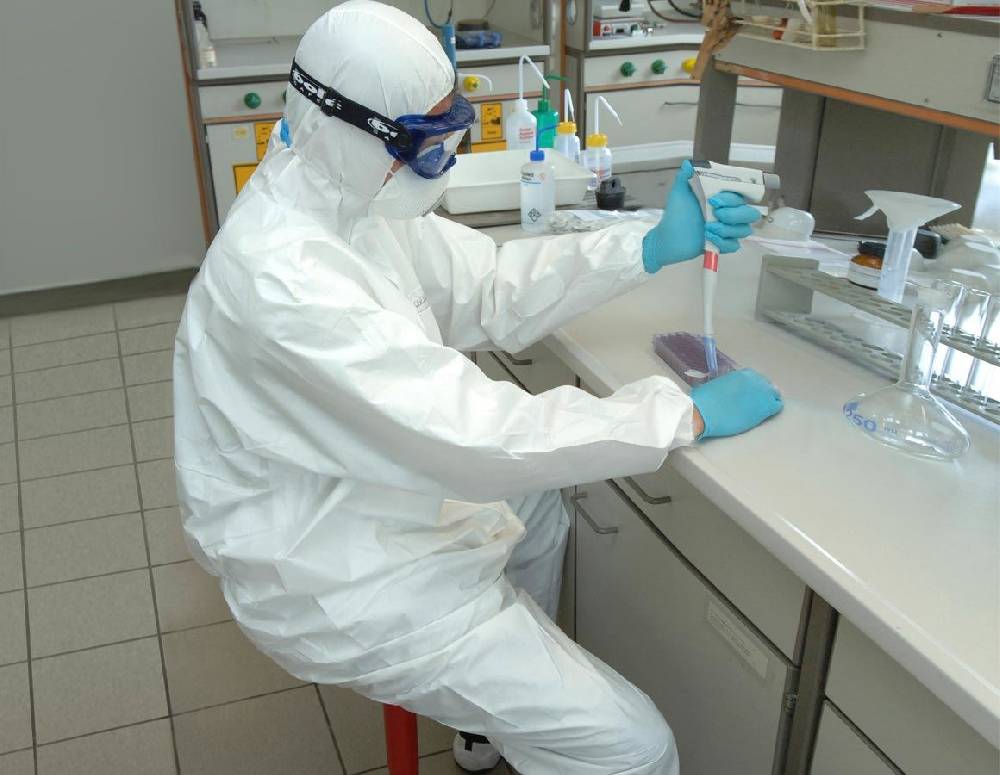 Strauss Einweg-Overall Spezial