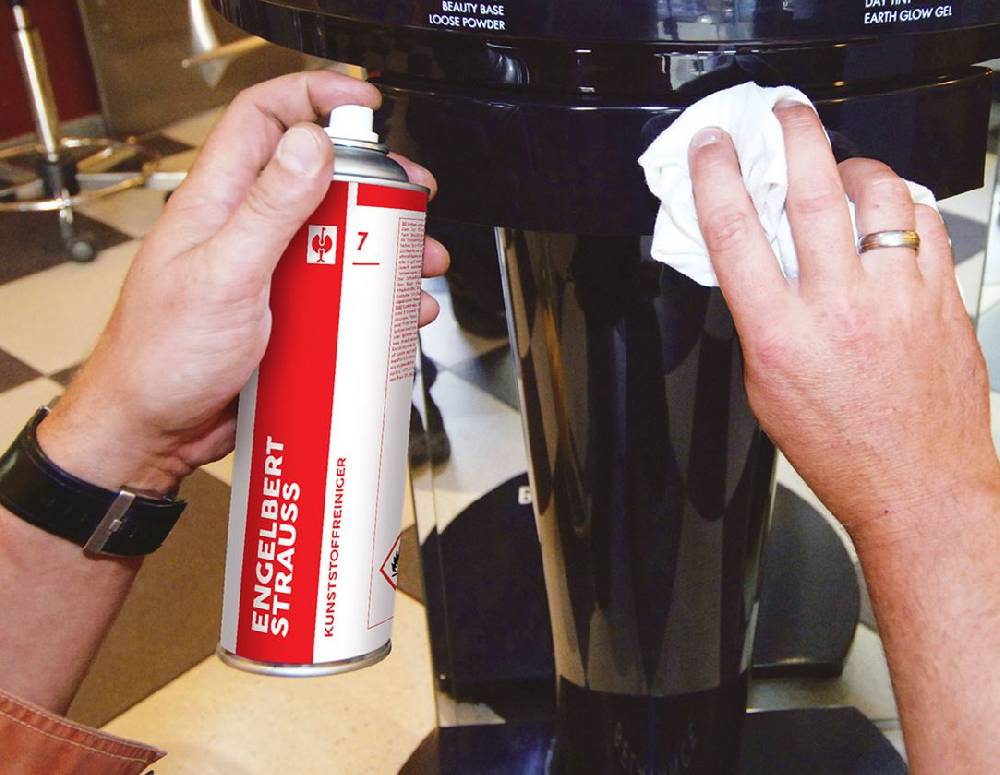 Strauss Kunststoff-Reiniger #7