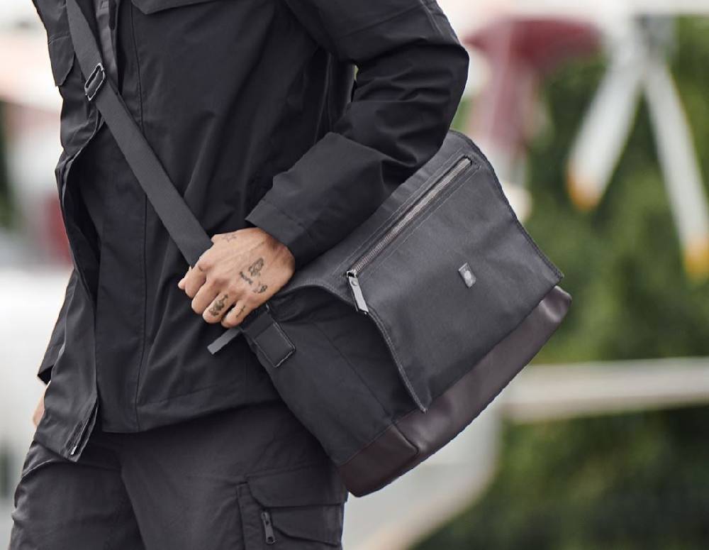 Strauss Messenger Bag e.s.motion ten