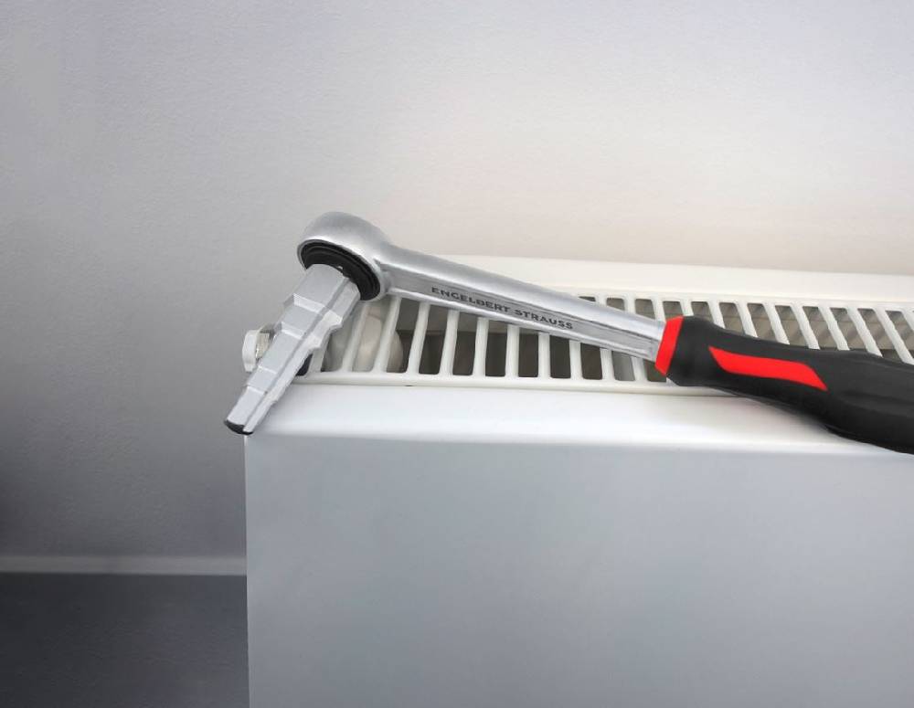 Strauss Sanitär- und Installations-Set