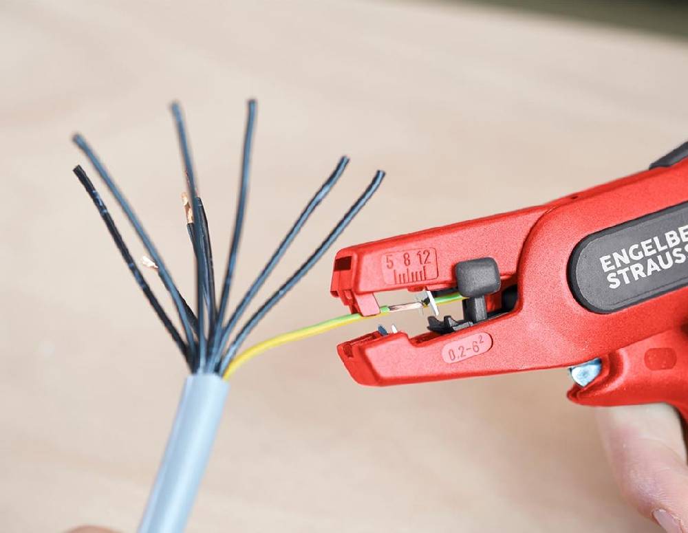 Strauss VDE-Schraubendreher u. Zangen Set