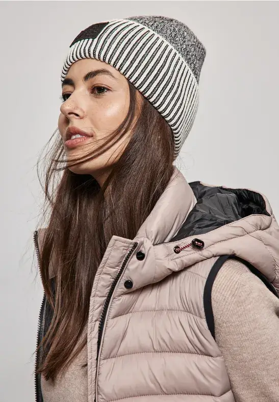 Street One Beanie