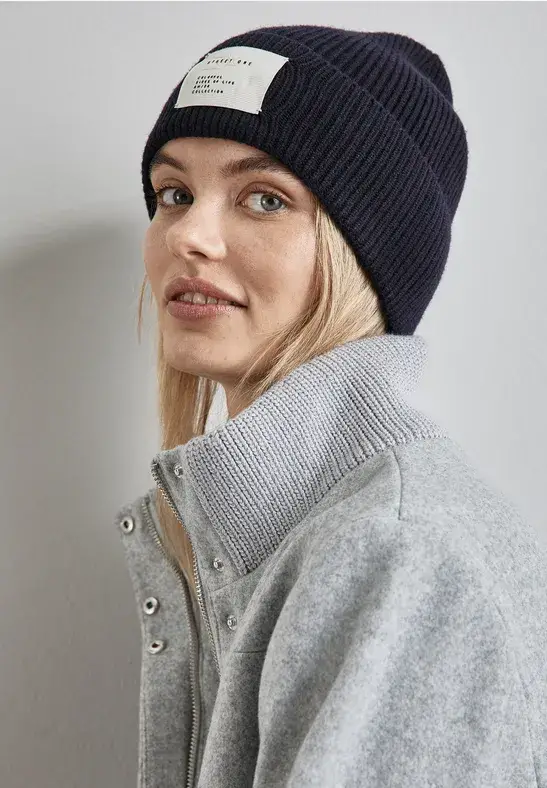 Street One Beanie Mit Badge