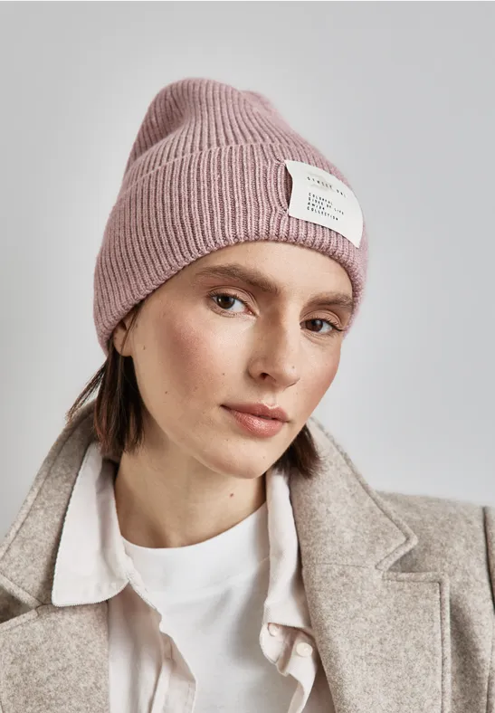 Street One Beanie Mit Badge