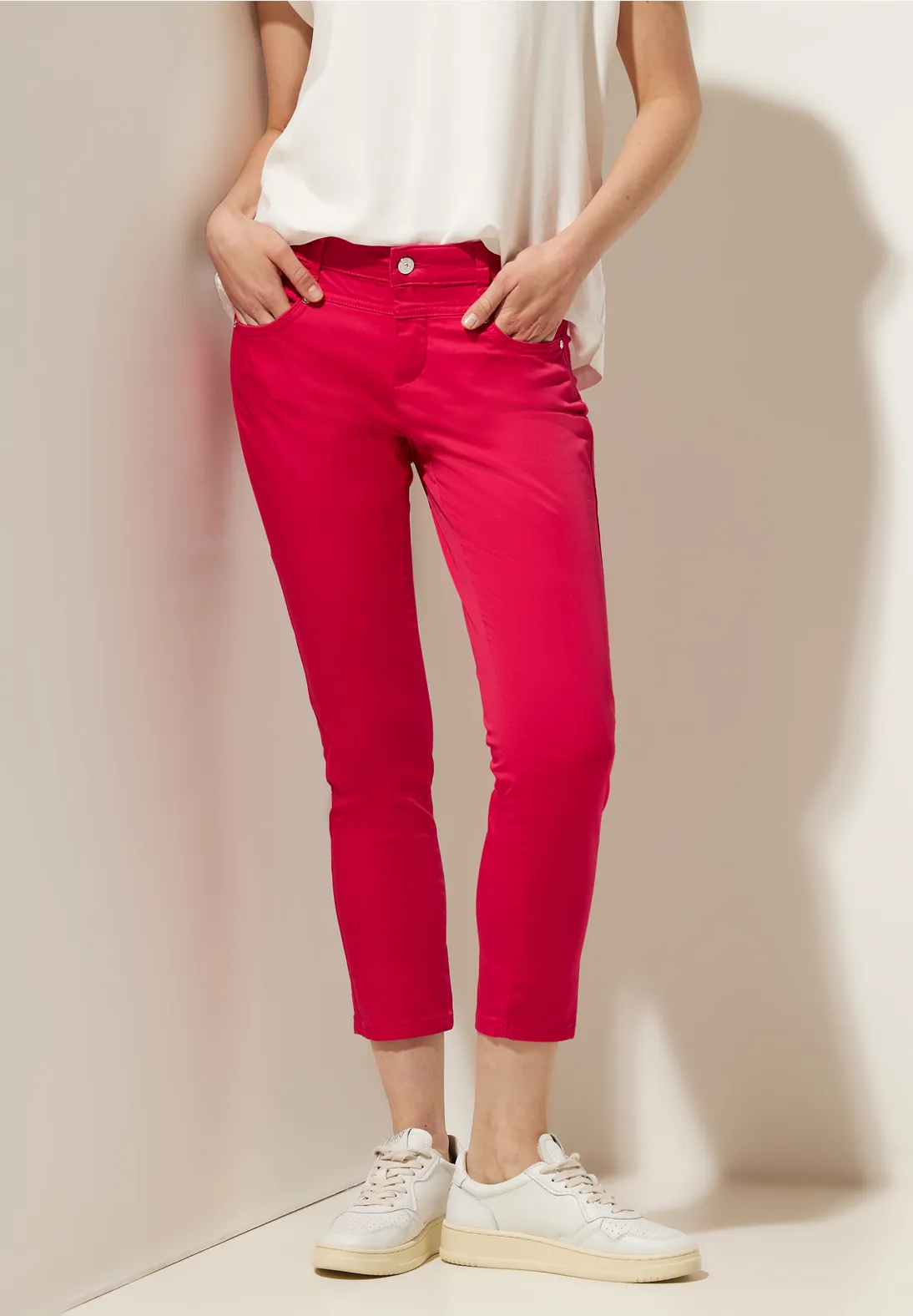 Street One Casual Fit Satinlook Hose - Style YULIUS