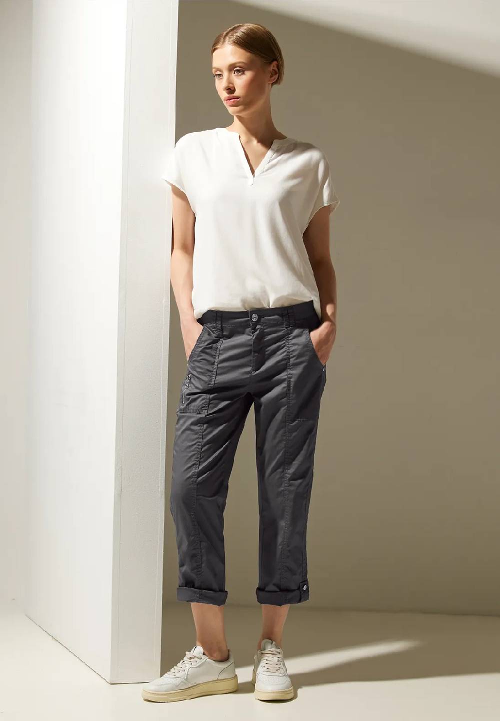 Street One Casual Fit Turn-Up Hose - Style YULIUS