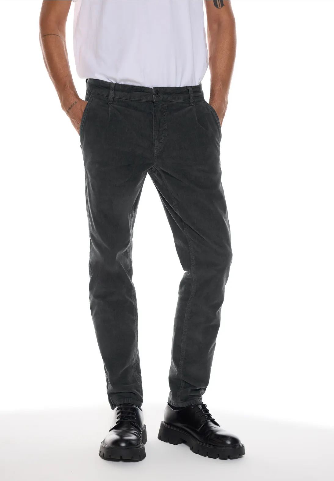 Street One Cord-Chino