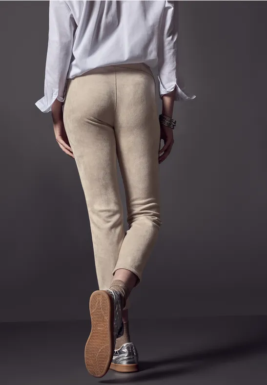 Street One Hose Im Velours-Look