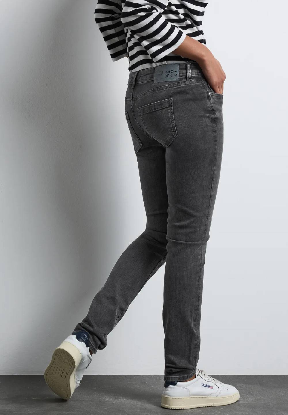 Street One Jeans Im Casual Fit - Style CRISSI
