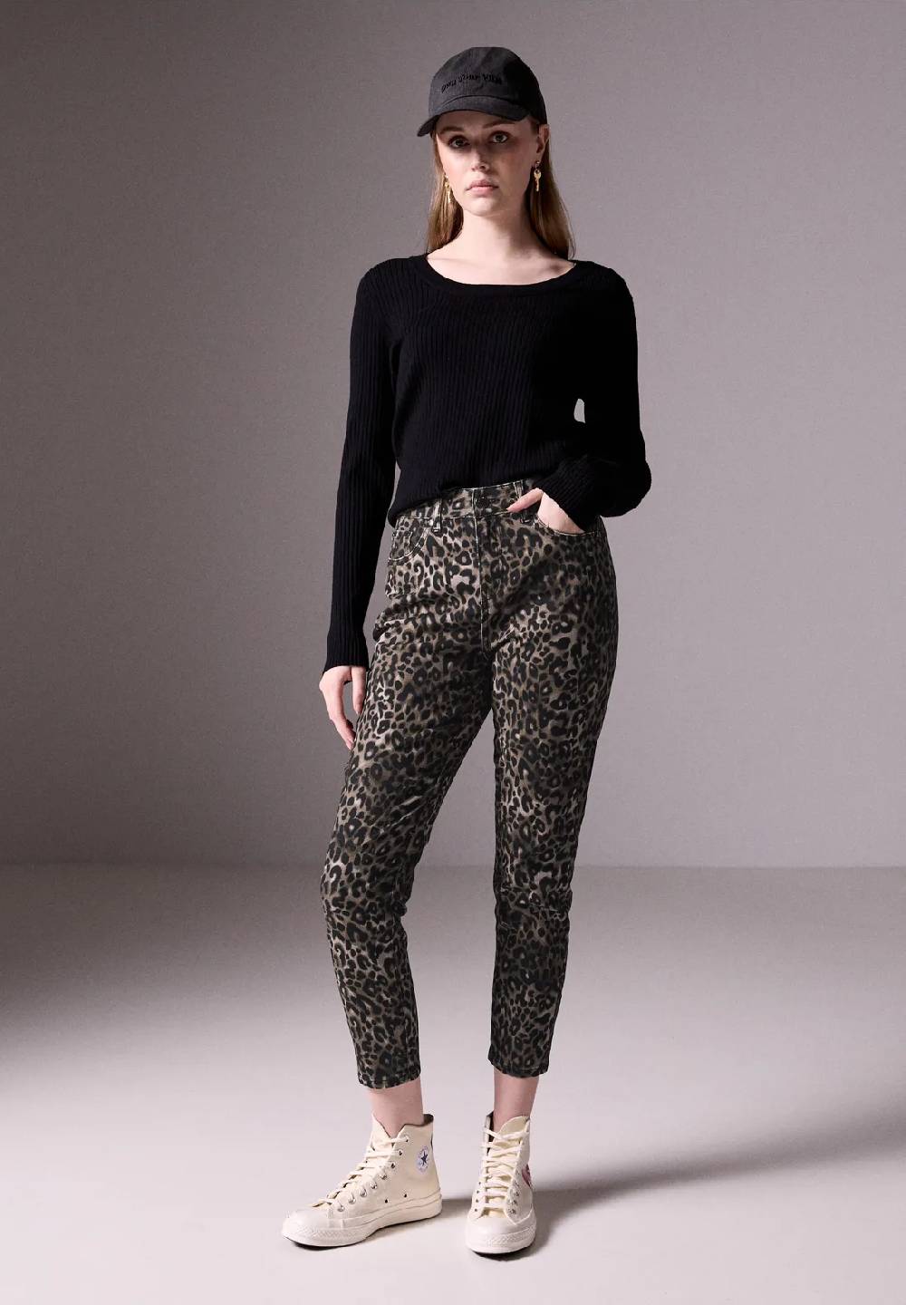 Street One Jeans mit Leo-Print