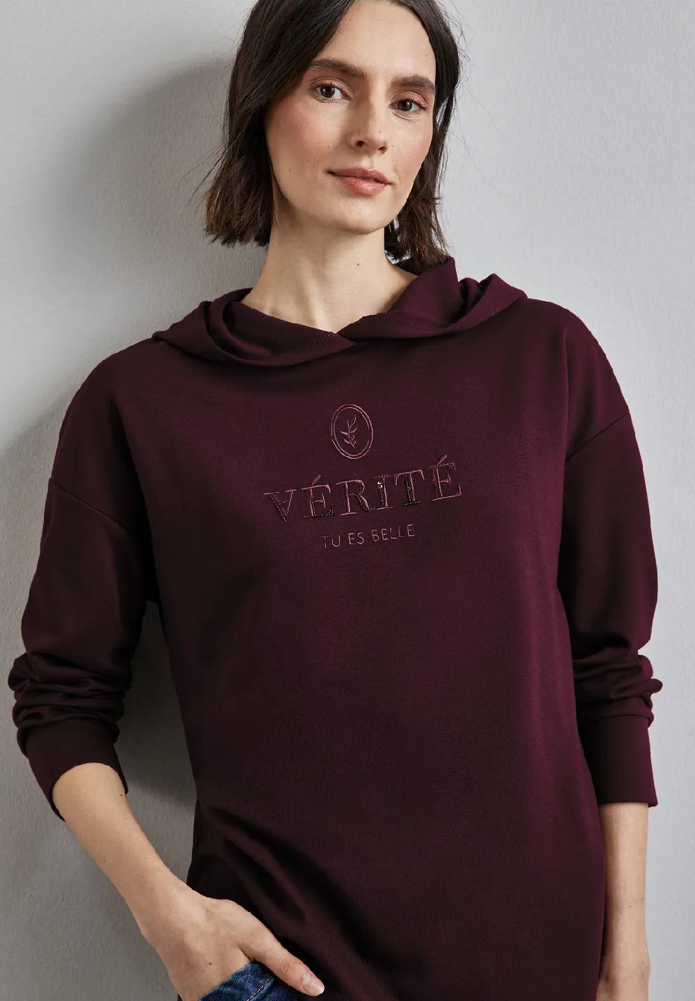 Street One Kapuzenshirt mit Stickerei