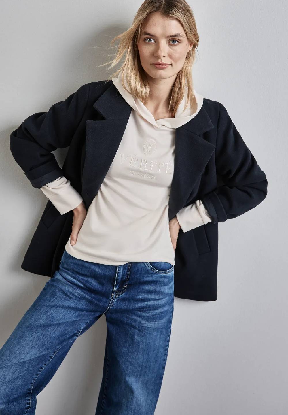 Street One Kapuzenshirt mit Stickerei