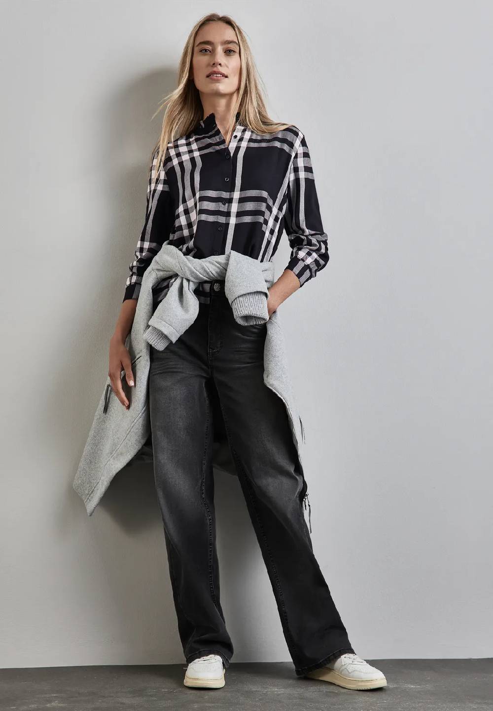 Street One Karierte Bluse mit Rüschen