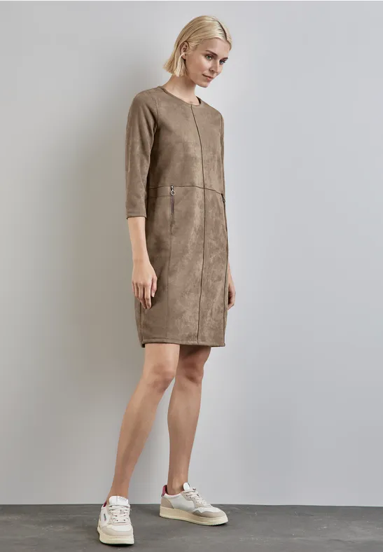 Street One Kleid In Velours-Optik