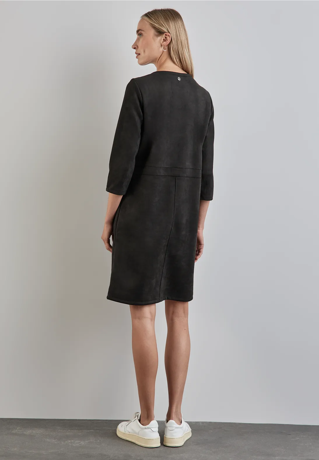 Street One Kleid In Velours-Optik