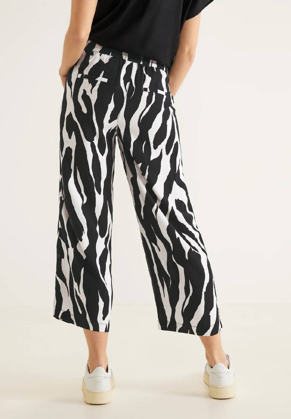 Street One Loose Fit Hose Mit Ikatprint - Style EMEE