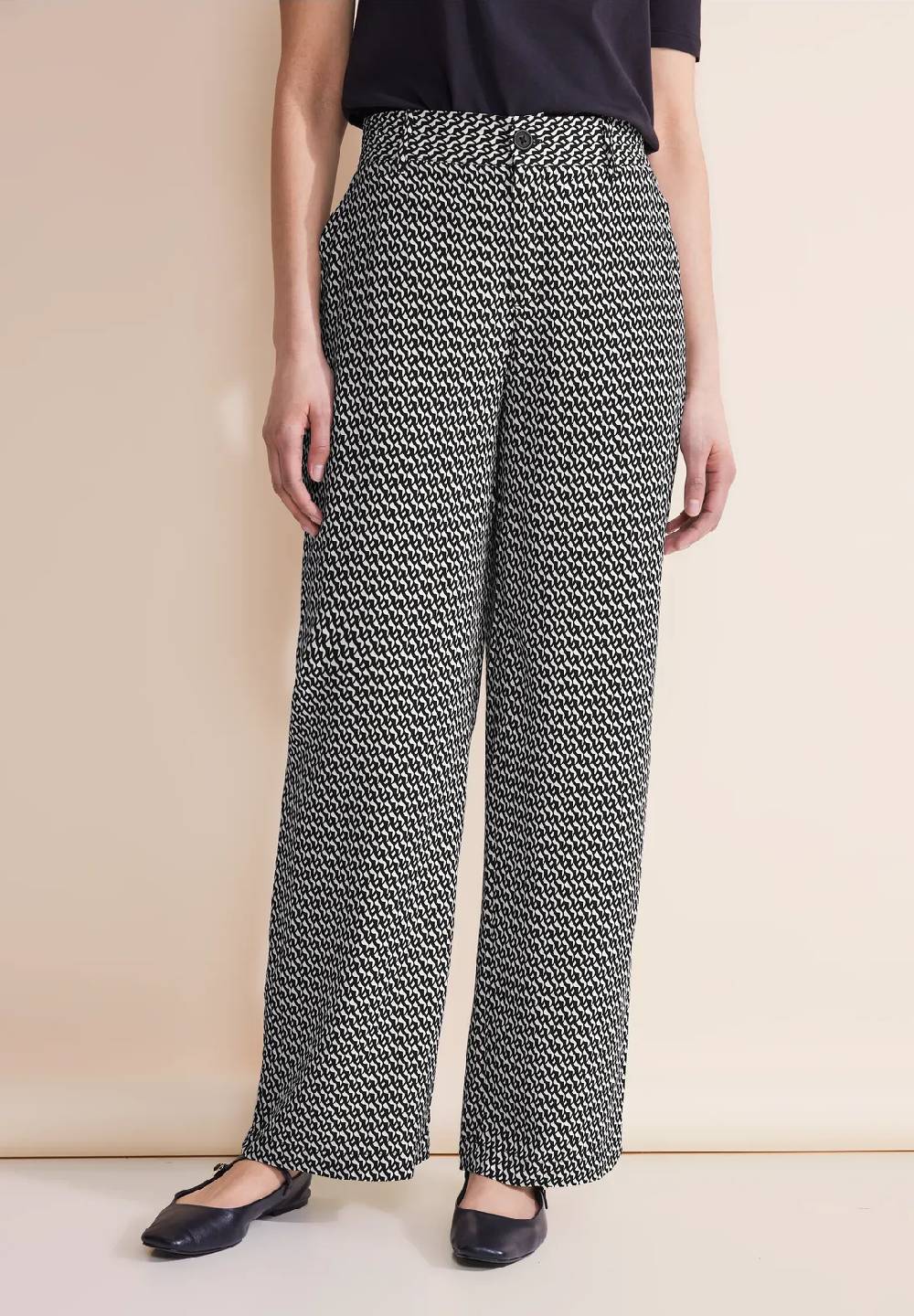 Street One Loose Fit Hose - Style NEW EMEE