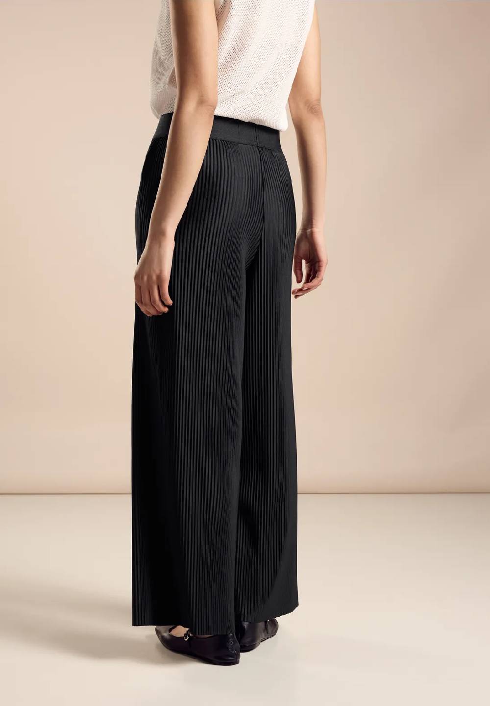 Street One Loose Fit Plissée Hose