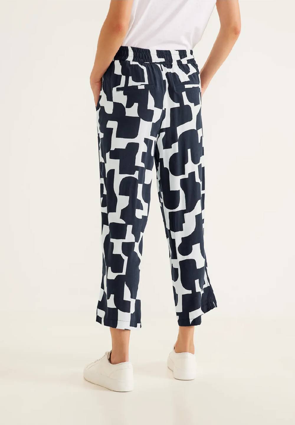 Street One Loose Fit Print Hose - Style EMEE