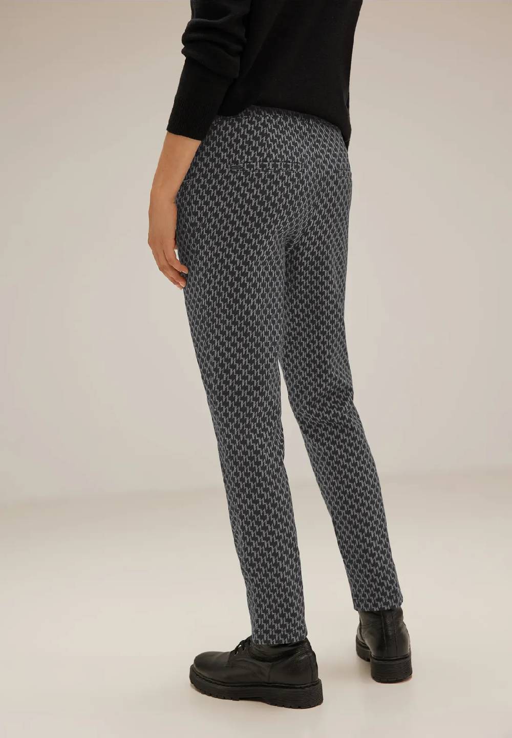 Street One Slim Fit Jacquard Hose - Style YULIUS