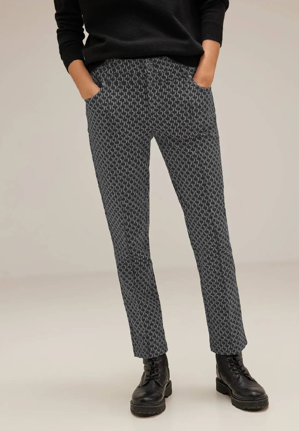 Street One Slim Fit Jacquard Hose - Style YULIUS