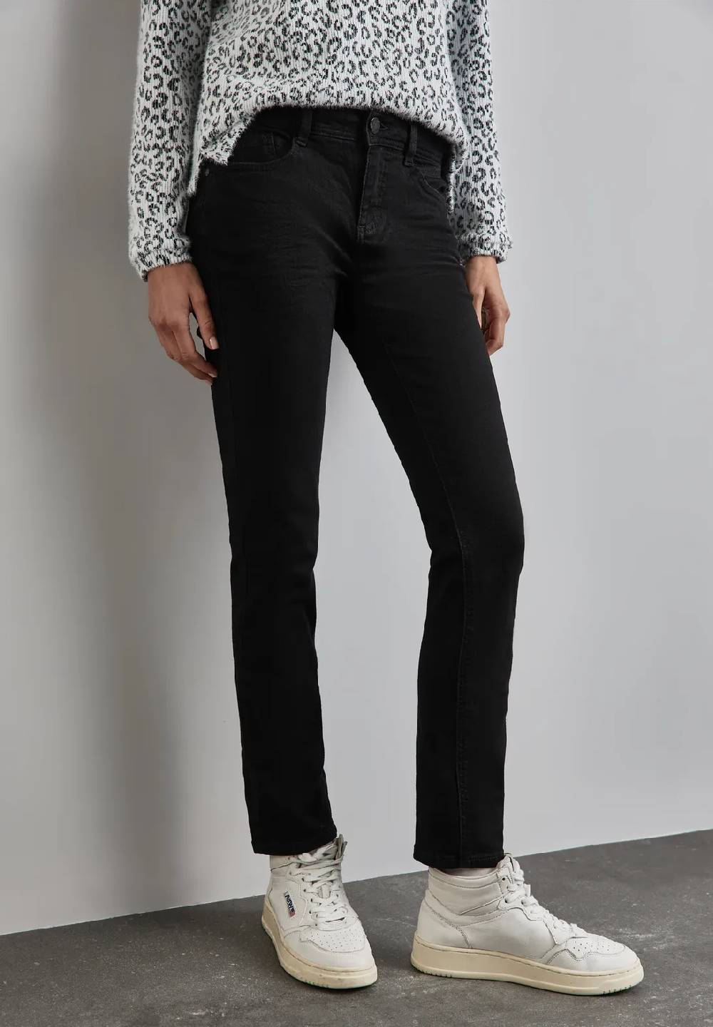 Street One Straight Leg Jeans - Style IOWA