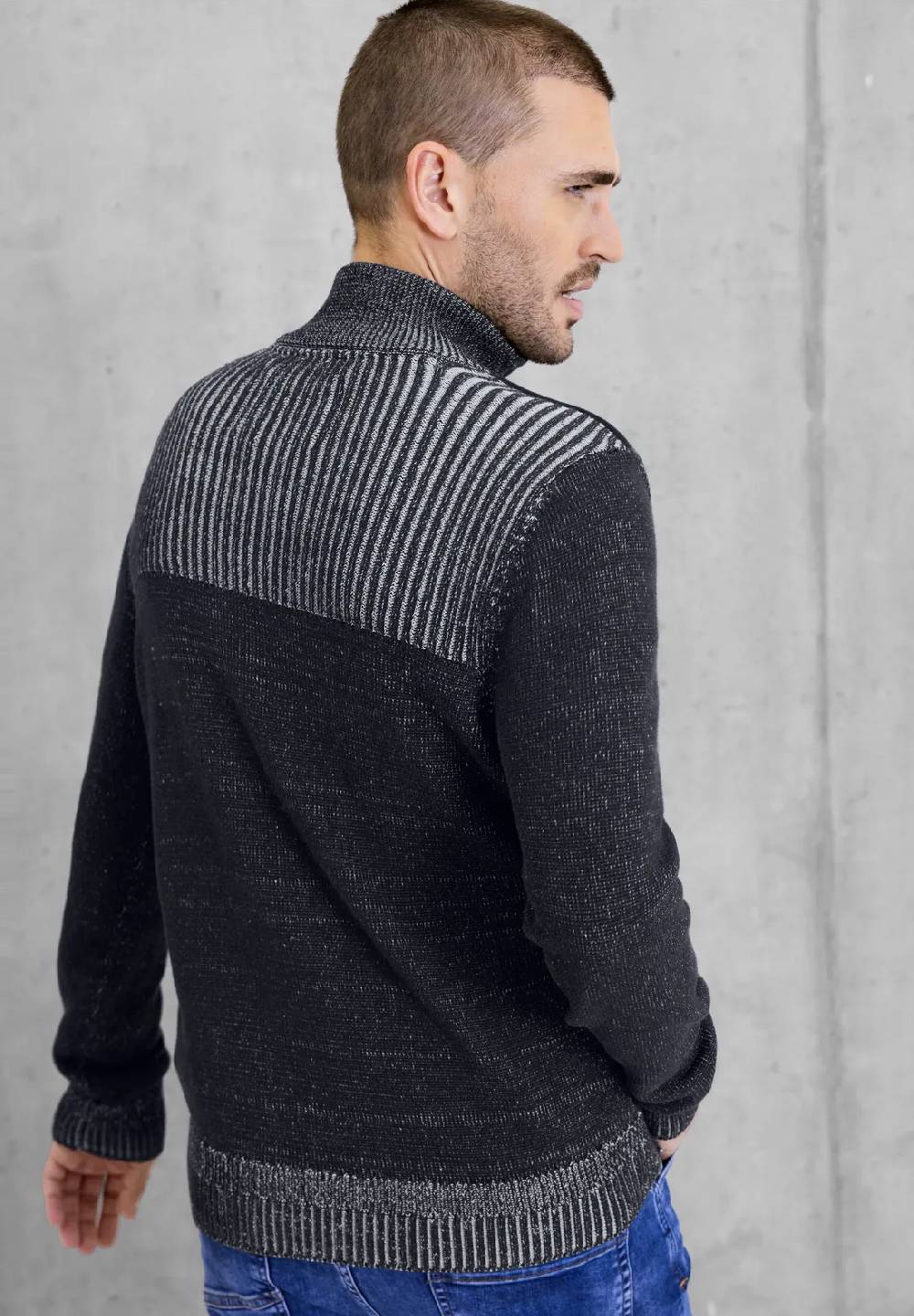 Street One Stricktroyer