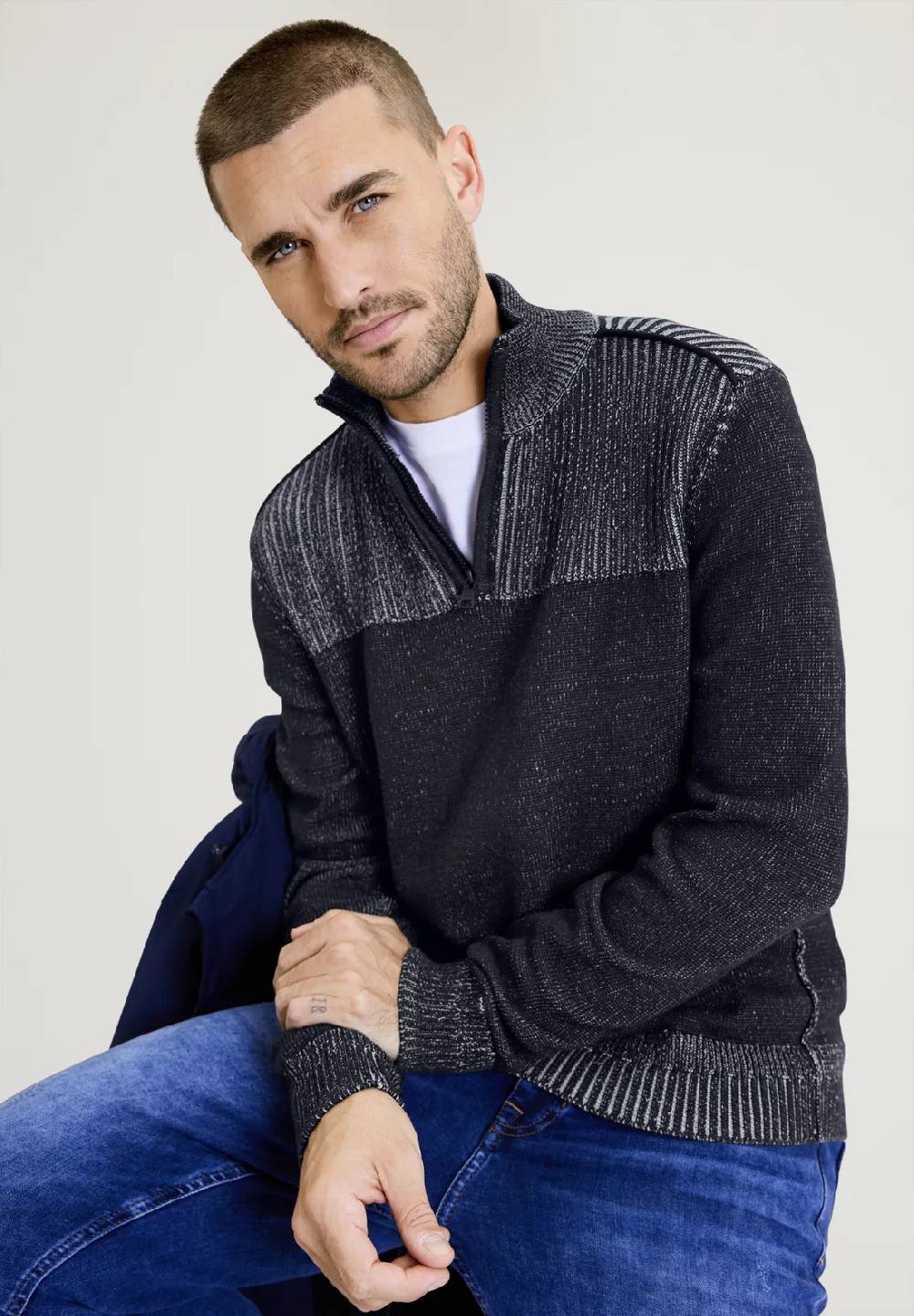 Street One Stricktroyer