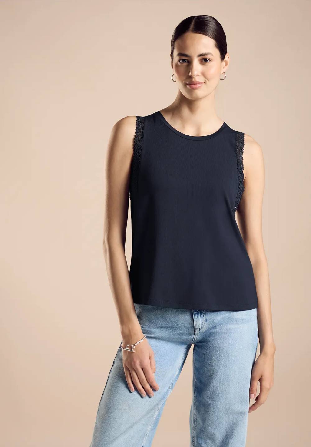 Street One Top mit Häkelkante