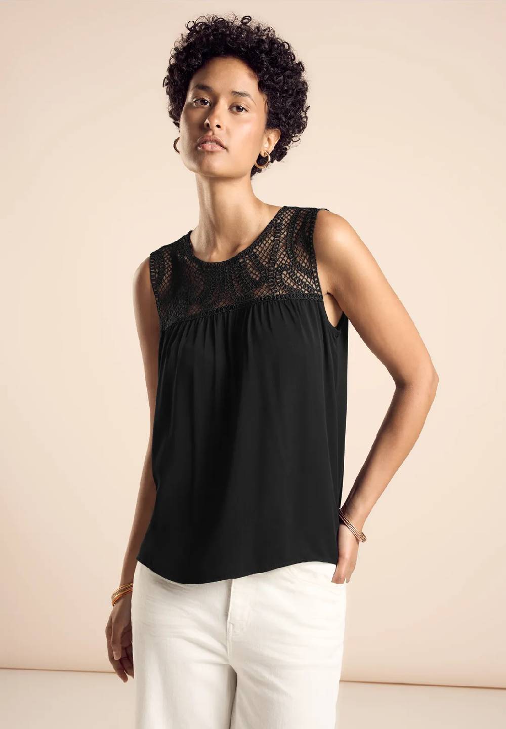 Street One Top mit Häkelspitze