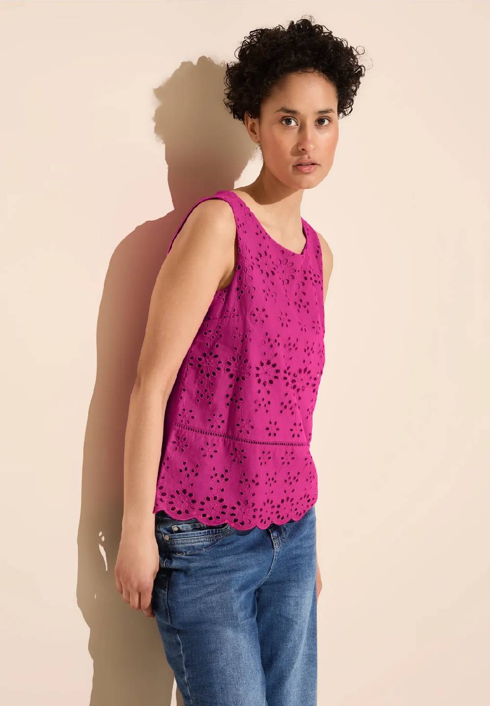 Street One Top mit Stickerei