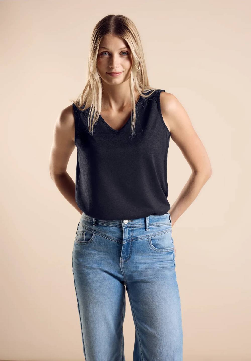 Street One Top mit Stickerei