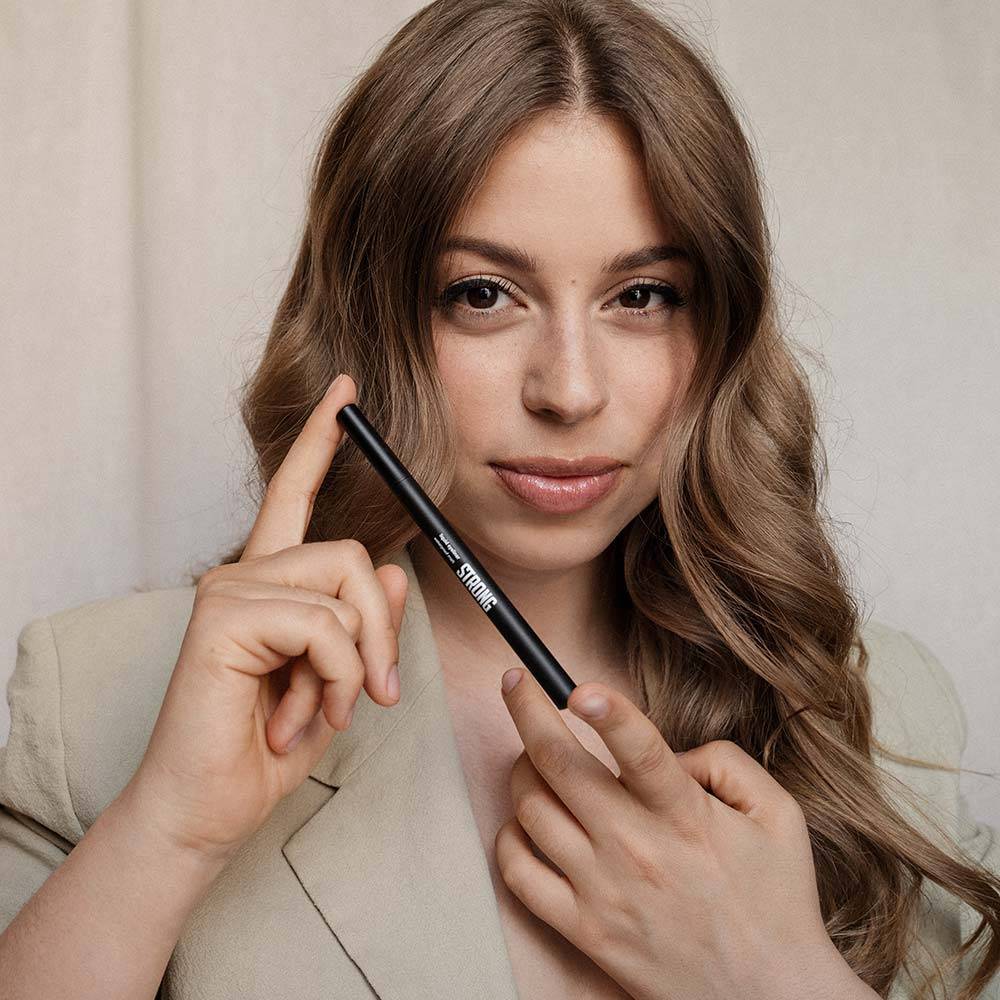 Strong Cosmetics Eyeliner Pen