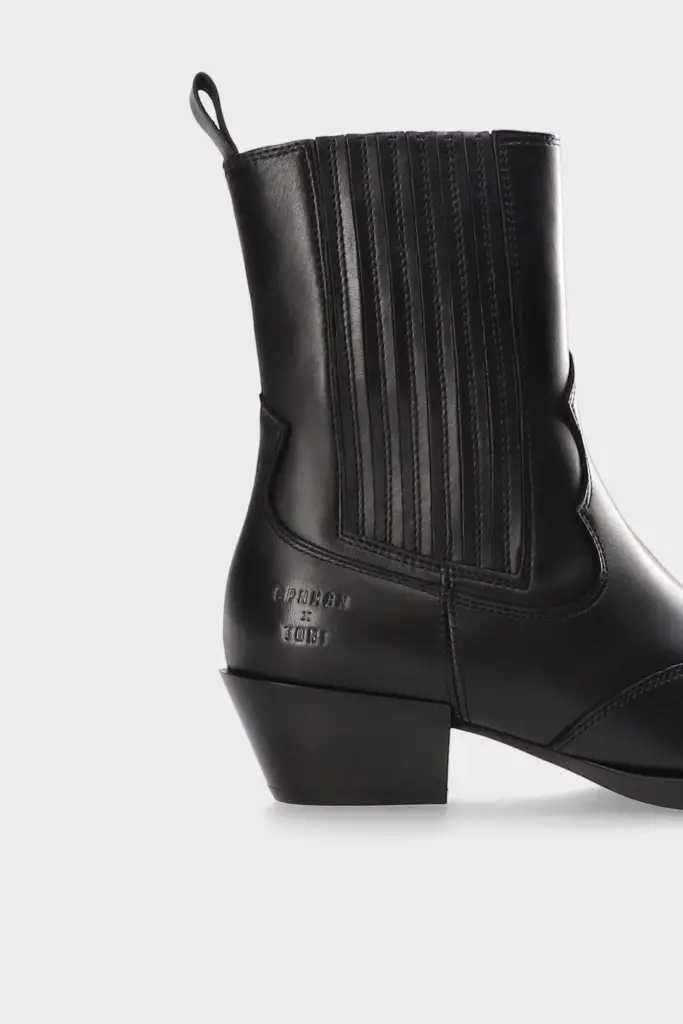 Studio Copenhagen CPH284 X Toni Garrn Leather Black