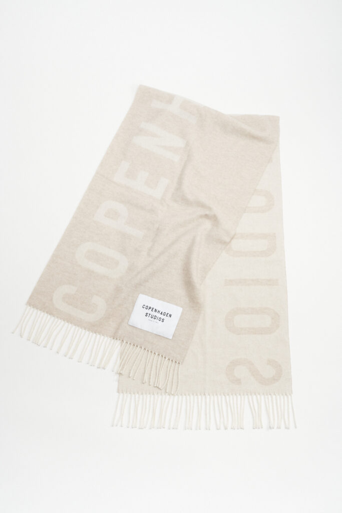 Studio Copenhagen CPH SHAWL 1 wool mix beige